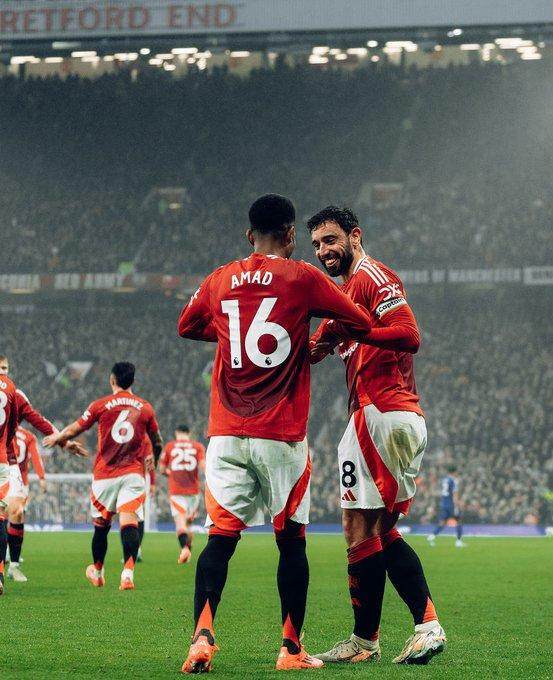 搜狐体育-【英超】B费吹灰之力，加纳乔远射，曼联3-0莱斯特城